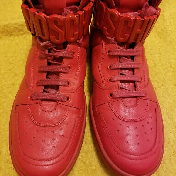 red moschino sneakers